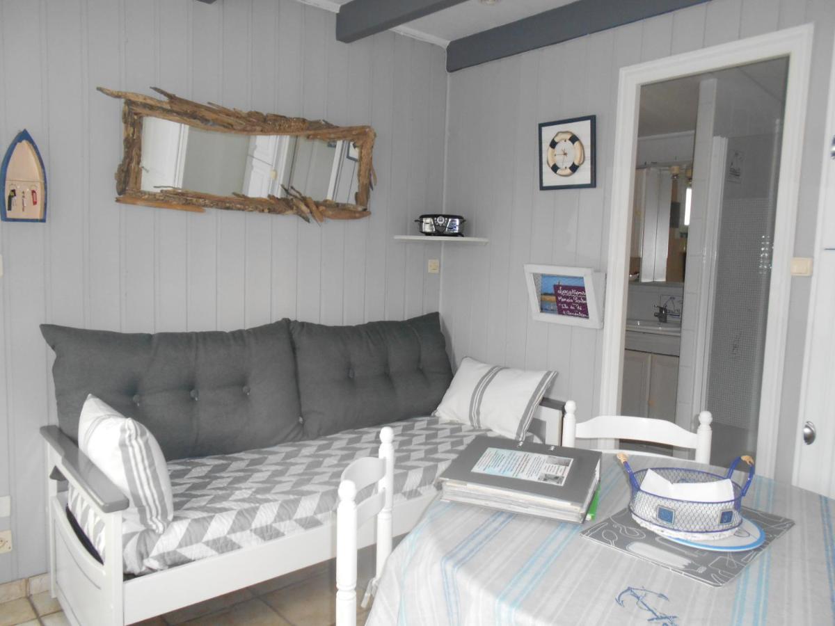 Ile De Re, La Danae, Velos, Wifi, Possibilite Cuisine, Linge, Parking Gratuit Saint-Martin-de-Re Luaran gambar