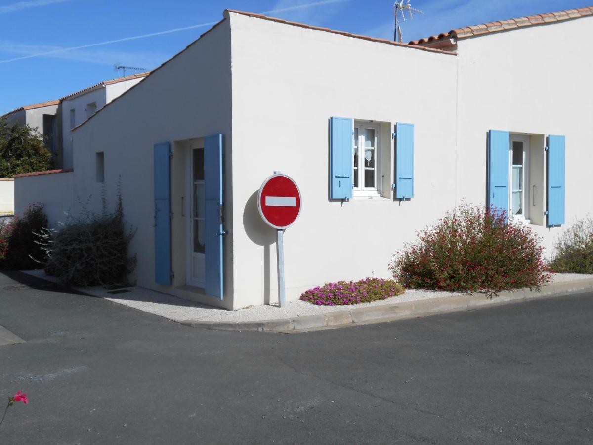 Ile De Re, La Danae, Velos, Wifi, Possibilite Cuisine, Linge, Parking Gratuit Saint-Martin-de-Re Luaran gambar